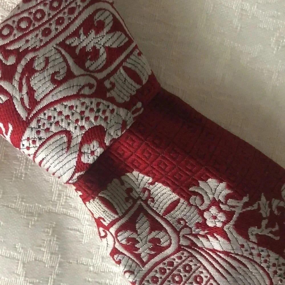 NWT men’s vintage Juster’s neck tie. 100% polyester